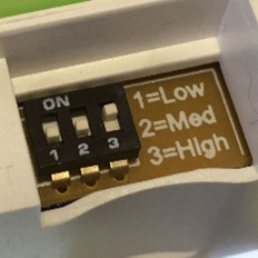 MAXISELF LED Lampada di emergenza da incasso ESTRAIBILE, con frontalini BIANCO e ANTRACITE intercambiabili, 3 moduli DIN, 230V