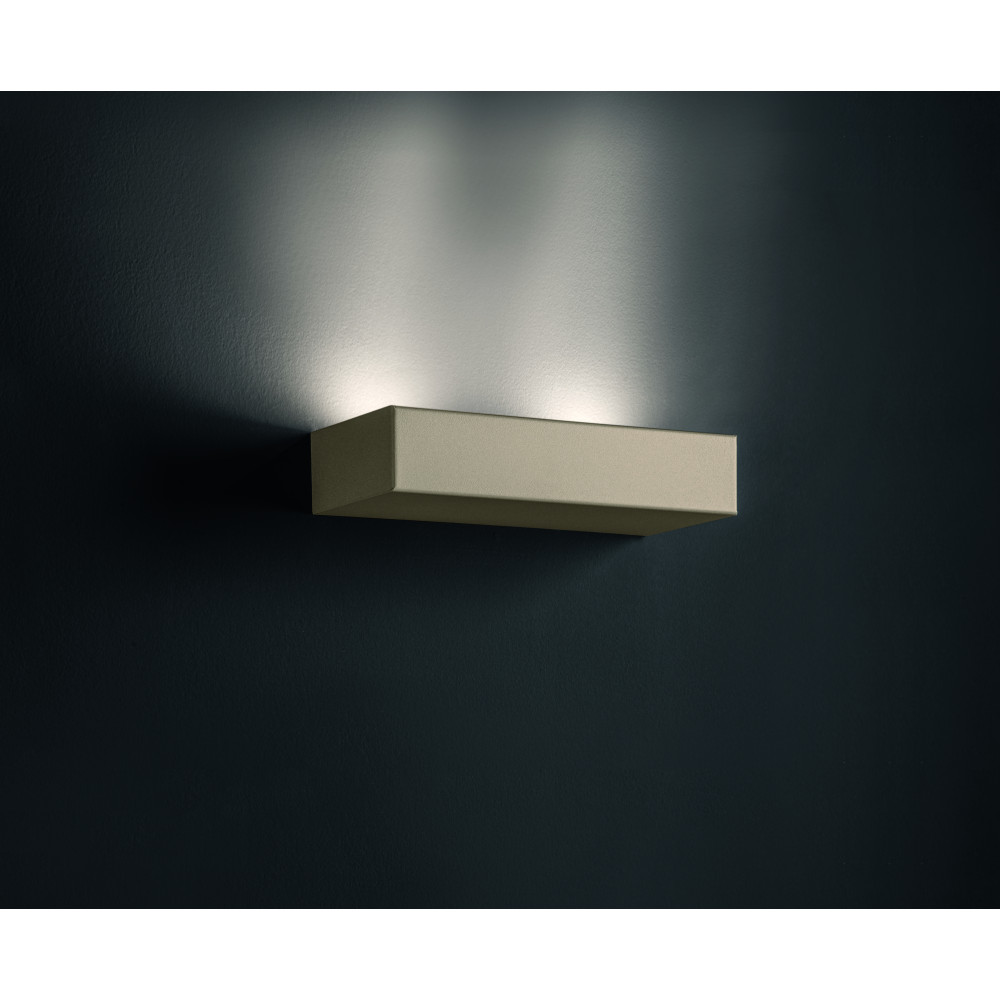 Illuminando UP 2 3000 K – Applique, sabbia | ELETTROSUD